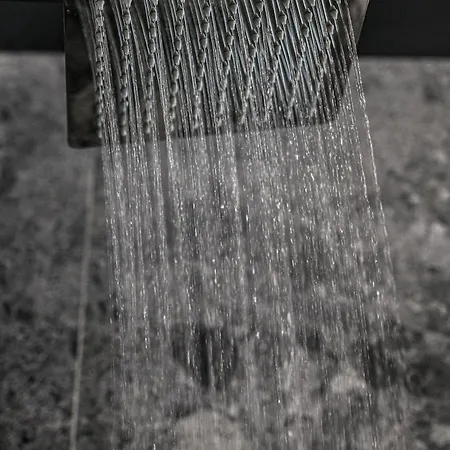 Andris Ylli & Hojza Appartamento *