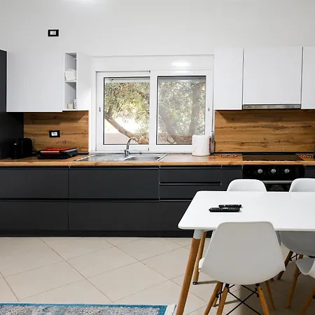 Appartamento Andris Ylli & Hojza