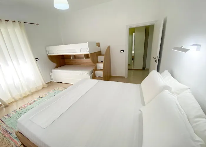 Andris Ylli & Hojza Apartamento Sarandë