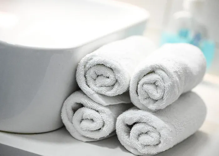 Andris Ylli & Hojza * Sarandë